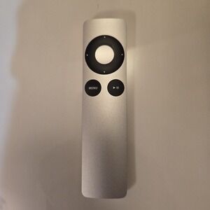 Apple MC377LLA Remote Control - Silver